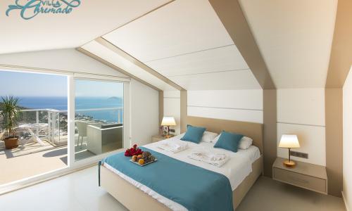 Villa Chremado — 33
