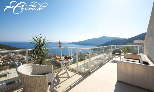 Villa Chremado — 36