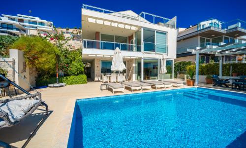 Villa Chremado — 6