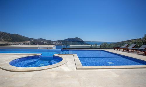 Villa Tigra — 4