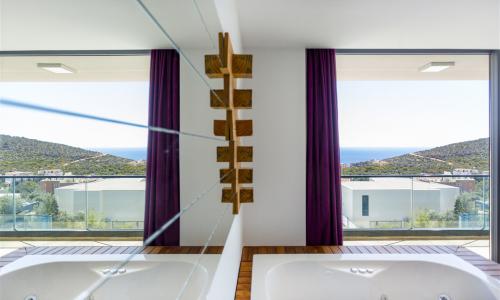 Villa Tigra — 50
