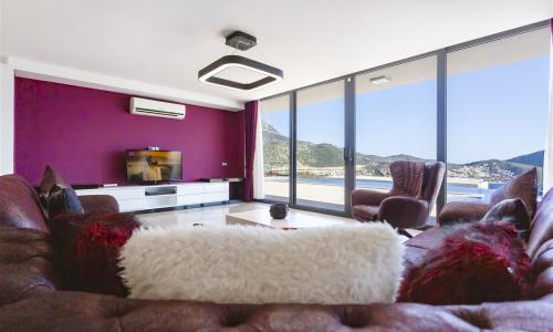 Villa Tigra — 63