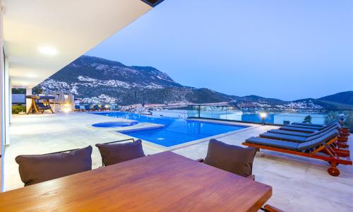 Villa Tigra — 13
