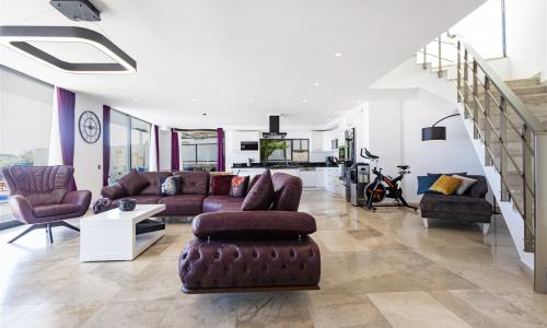 Villa Tigra — 64