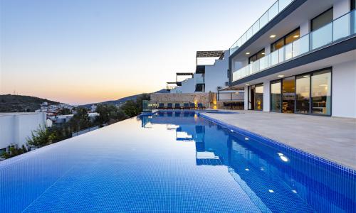 Villa Tigra — 11