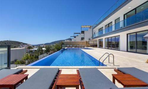 Villa Tigra — 8