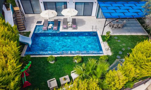 Villa Elena 1 — 33