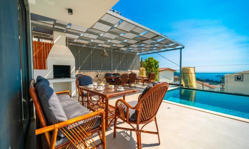 Villa Kaya Royal — 80