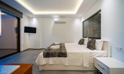 Villa Kaya Royal — 75