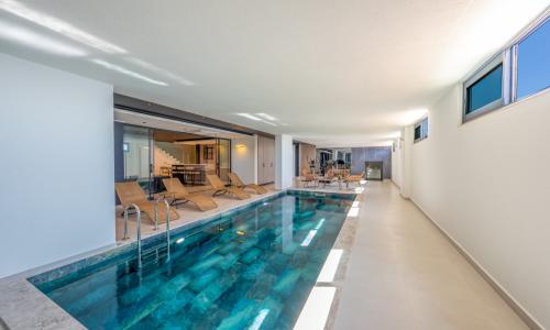 Villa Safran Flower — 58