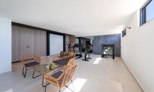 Villa Safran Flower — 59