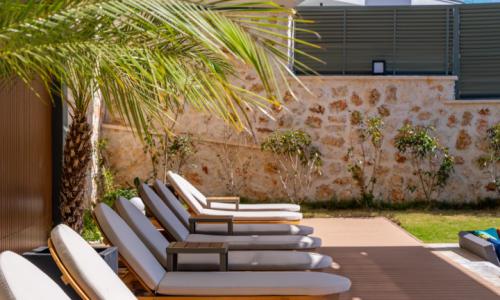 Villa Safran Flower — 19