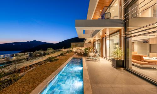 Villa Safran Flower — 4