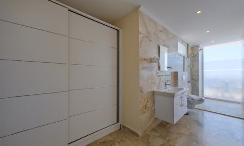 Villa Lumiere 1 — 55