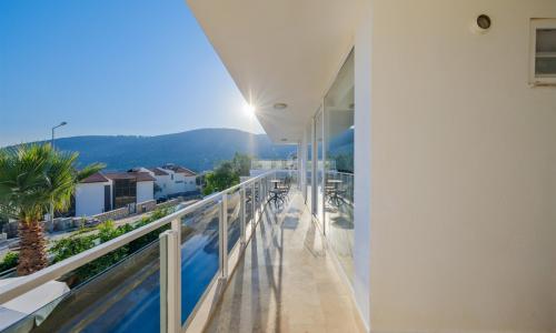 Villa Lumiere 1 — 75
