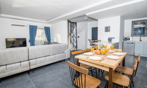 Villa Laoda — 42