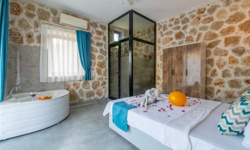 Villa Stone House 1 — 70