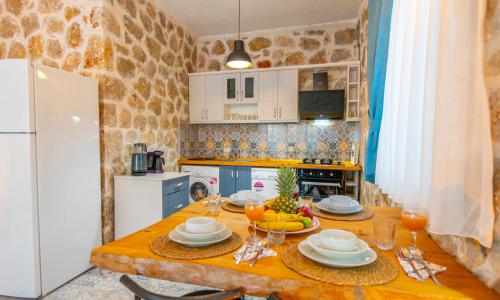 Villa Stone House 1 — 50