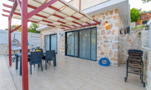 Villa Stone House 1 — 13