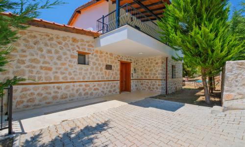Villa Ev May — 23