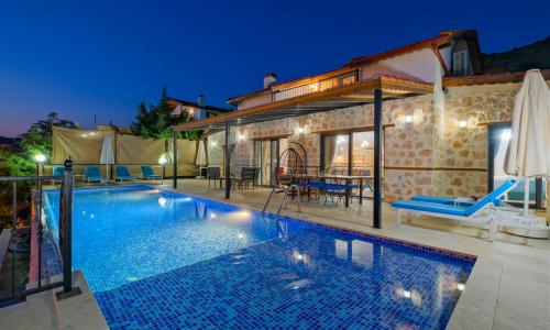 Villa Ev May — 28