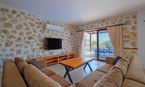 Villa Ev May — 18