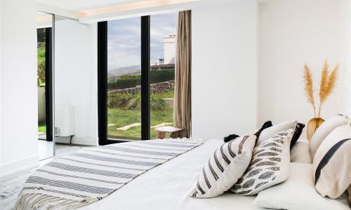Villa Veyron 493 — 28