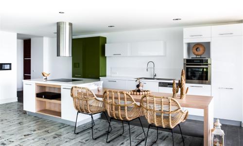 Villa Veyron 493 — 38