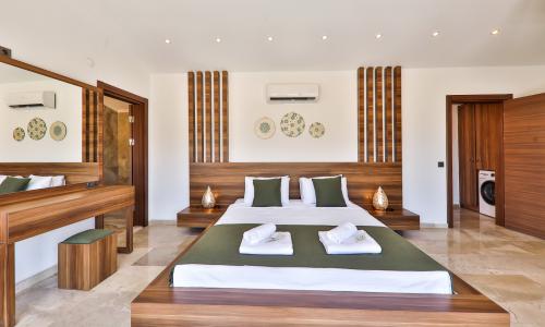 Villa Glorious — 50