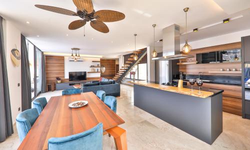 Villa Glorious — 27
