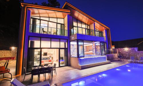 Villa Kalis 4 — 8