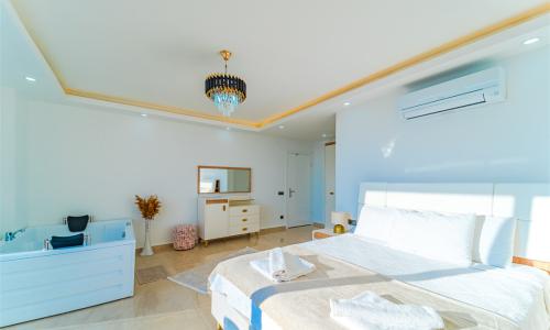 Villa July — 56