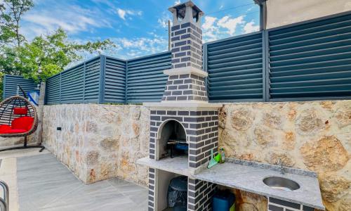 Villa Lantana — 19