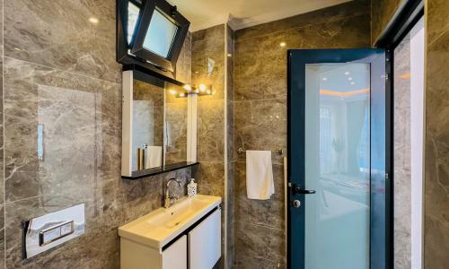 Villa Lantana — 24