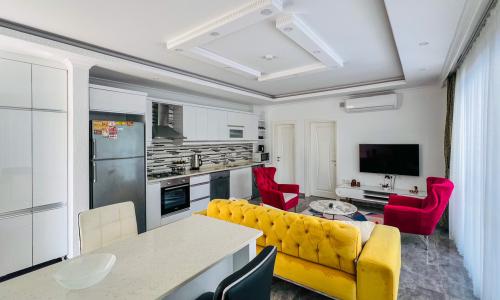 Villa Lantana — 10