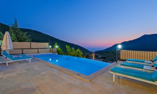 Villa Nazlı — 12