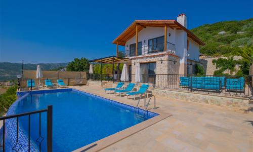 Villa Nazlı — 60