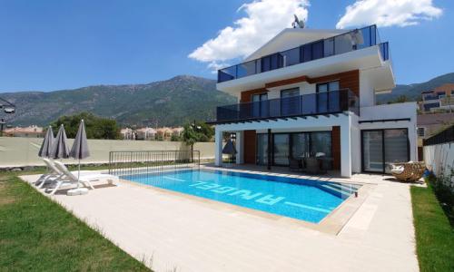 Villa Ruken — 2