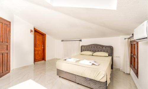 Villa Şah Bezirgan — 31