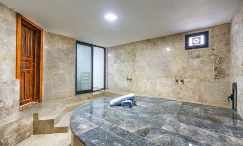 Villa Şah Bezirgan — 44