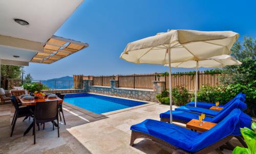Villa Samyeli — 15