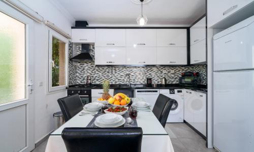 Villa Samyeli — 28