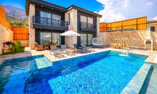 Villa Sandak 3 — 8