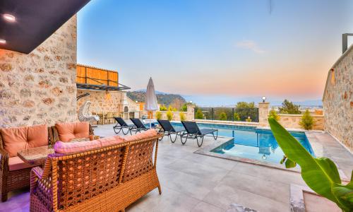 Villa Sandak 3 — 23
