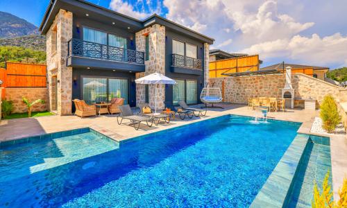 Villa Sandak 4 — 1