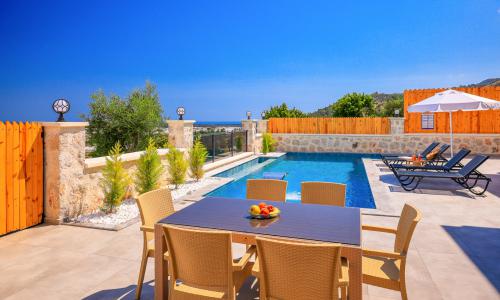 Villa Sandak 4 — 5