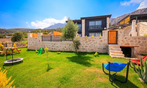Villa Sandak 4 — 26