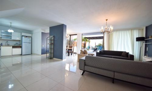 Villa Rozen Sunshine — 10
