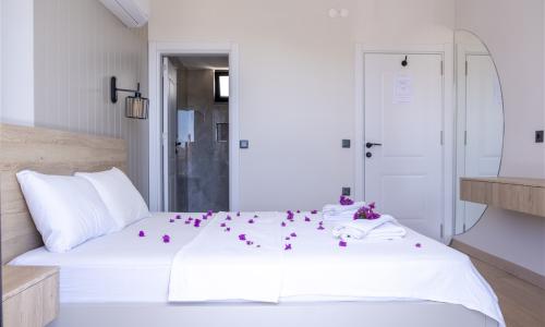Villa Savaya 1 — 99