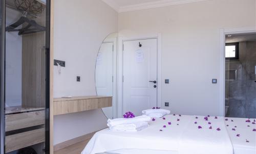 Villa Savaya 2 — 81